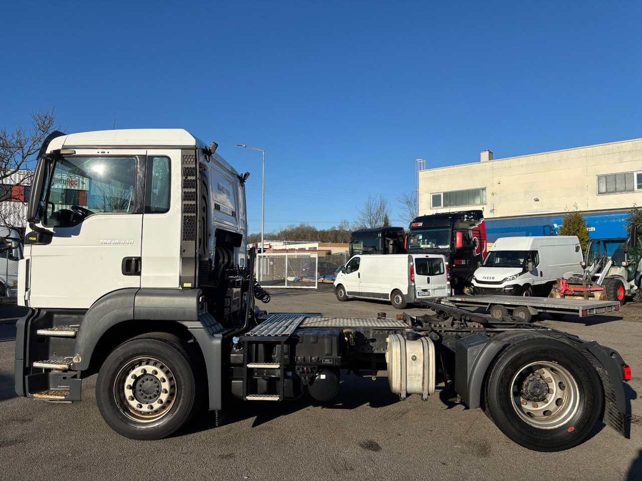 MAN TGS 18.440 Kipphydraulik/Intarder MAN TGS 18.440 ADR Kipphydraulik/Intarder - Tractor unit: picture 3 MAN TGS 18.440 Kipphydraulik/Intarder MAN TGS 18.440 ADR Kipphydraulik/Intarder - Tractor unit: picture 3