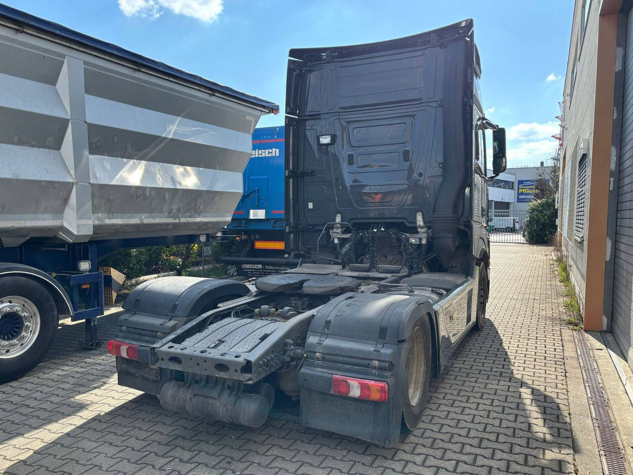 Mercedes-Benz Actros 1851 Retarder/Luft/Klima - Tractor unit: picture 5 Mercedes-Benz Actros 1851 Retarder/Luft/Klima - Tractor unit: picture 5