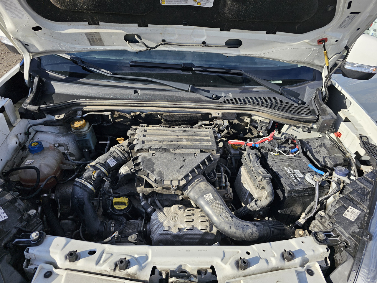 Refrigerated delivery van FIAT DOBLO LONG CHLODNIA carrier KLIMA  EURO6 [ Copy ]: picture 12