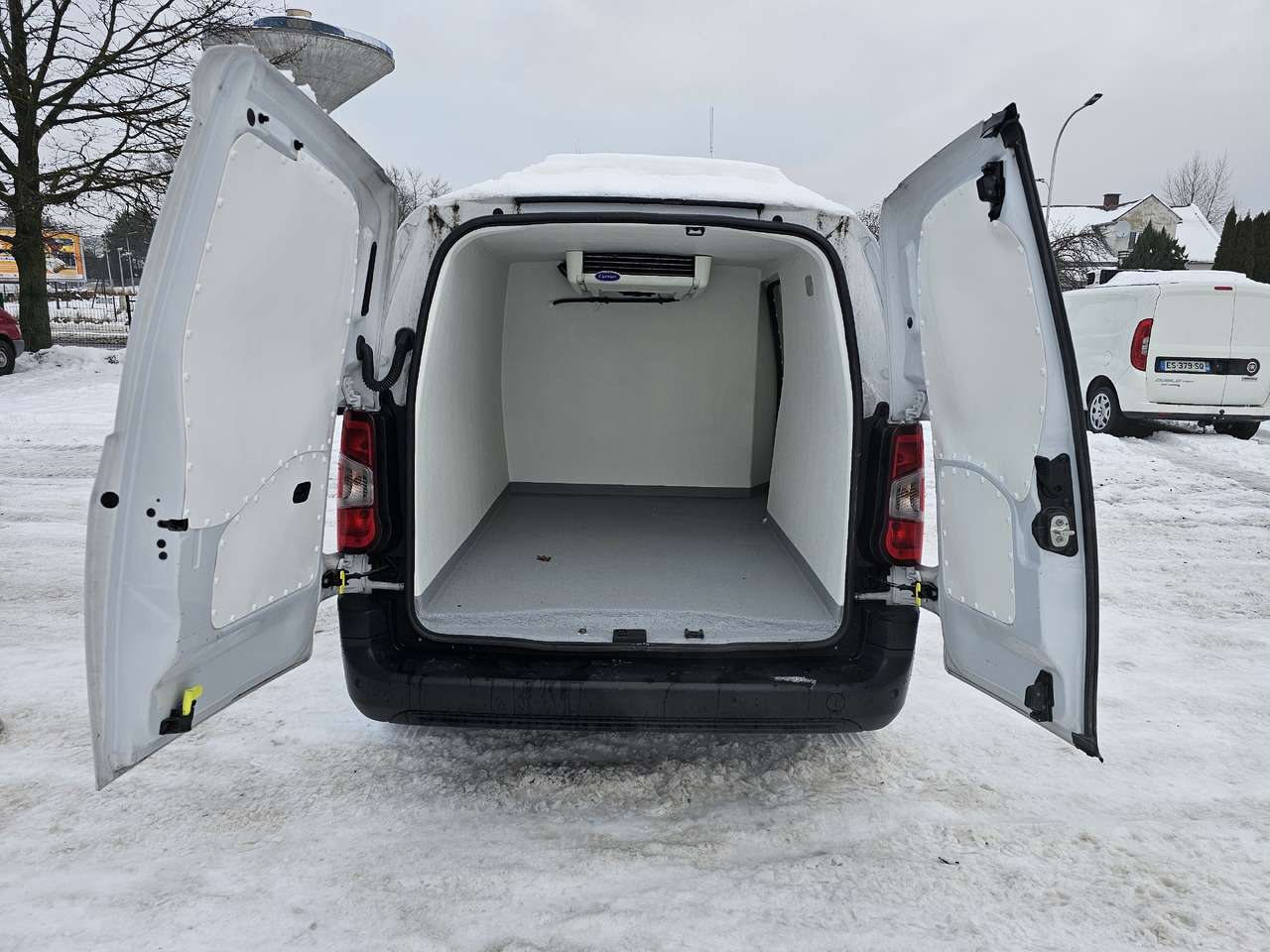 OPEL COMBO MAXI LONG CHLODNIA MROZNIA CARRIER KLIMA EURO6 - Refrigerated delivery van: picture 1 OPEL COMBO MAXI LONG CHLODNIA MROZNIA CARRIER KLIMA EURO6 - Refrigerated delivery van: picture 1