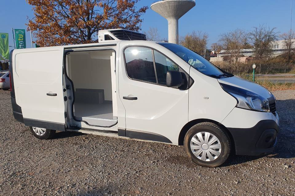 RENAULT TRAFIC CHLODNIA MROZNIA CARRIER+230V KLIMA EURO6 - Refrigerated delivery van: picture 3 RENAULT TRAFIC CHLODNIA MROZNIA CARRIER+230V KLIMA EURO6 - Refrigerated delivery van: picture 3