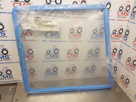 Case 40, 440, 540, 640, 740, 840, 940 Upper Door Window Flat 1332485c1, 521016 - Window and parts for Farm tractor: picture 1 Case 40, 440, 540, 640, 740, 840, 940 Upper Door Window Flat 1332485c1, 521016 - Window and parts for Farm tractor: picture 1