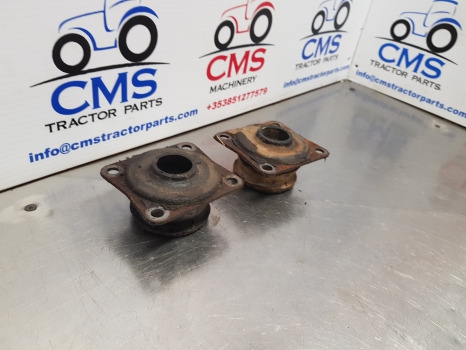 Case Maxxum 5120, 5140, 5130, 5240 Cab Front Support Damper Pair 1533773c1 - Cab suspension: picture 3 Case Maxxum 5120, 5140, 5130, 5240 Cab Front Support Damper Pair 1533773c1 - Cab suspension: picture 3