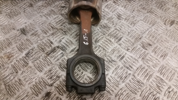 Deutz Agrotron 6.15 Engine Piston And Connecting Rod 04800307, 04800286 - Piston/ Ring/ Bushing for Farm tractor: picture 2 Deutz Agrotron 6.15 Engine Piston And Connecting Rod 04800307, 04800286 - Piston/ Ring/ Bushing for Farm tractor: picture 2