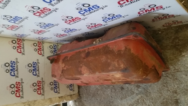 Fiat 880 88, 90, 93, 94, Series Fuel Diesel Tank 5127140 - Fuel tank for Farm tractor: picture 4 Fiat 880 88, 90, 93, 94, Series Fuel Diesel Tank 5127140 - Fuel tank for Farm tractor: picture 4