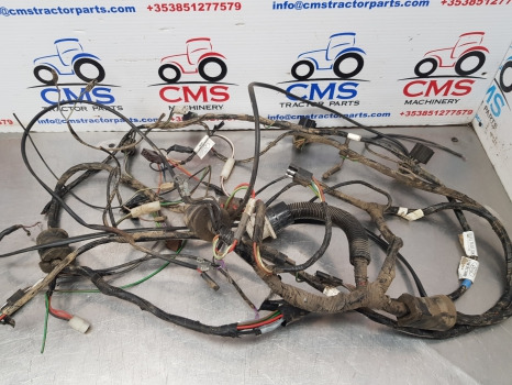 Ford 10, 30, Tw Ser Sq Mk2 Cab Roof Wiring Loom E5nn18c346bb, E5nn18w862ab - Cables/ Wire harness: picture 2 Ford 10, 30, Tw Ser Sq Mk2 Cab Roof Wiring Loom E5nn18c346bb, E5nn18w862ab - Cables/ Wire harness: picture 2