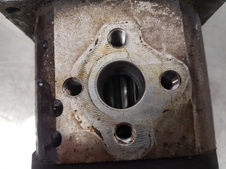 Ford 30 Seriesfiat 90-90, 56, 66, 76, 86 Series Single Hydraulic Pump 0510625362 - Hydraulic pump for Farm tractor: picture 4 Ford 30 Seriesfiat 90-90, 56, 66, 76, 86 Series Single Hydraulic Pump 0510625362 - Hydraulic pump for Farm tractor: picture 4
