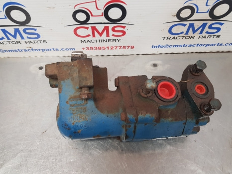 Ford 3000, 4000, 2000, 4500 Hydraulic Pump C5nn905a, C7nn600y, 81821210 - Hydraulic pump: picture 3 Ford 3000, 4000, 2000, 4500 Hydraulic Pump C5nn905a, C7nn600y, 81821210 - Hydraulic pump: picture 3
