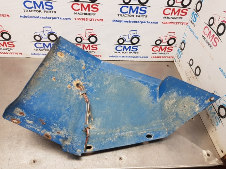 Ford 40 Series 7840, 8240, 8340 Cab Mudguard Fender Panel Rear Lhs 82003109 - Fender: picture 5 Ford 40 Series 7840, 8240, 8340 Cab Mudguard Fender Panel Rear Lhs 82003109 - Fender: picture 5