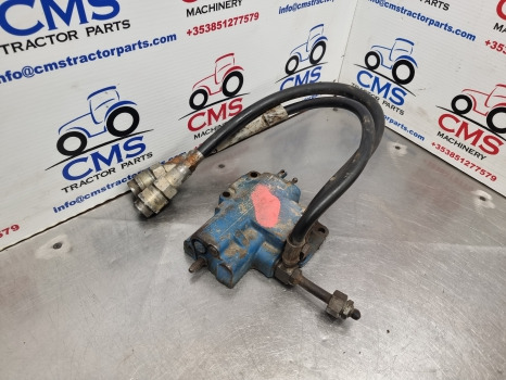 Ford 600, 10, 30 Series 6600 Single Spool Valve Kit 83944760, D9nnb950bb - Hydraulics: picture 2 Ford 600, 10, 30 Series 6600 Single Spool Valve Kit 83944760, D9nnb950bb - Hydraulics: picture 2
