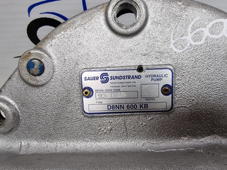 Ford 6600, 7600, 6700, 7700 Hydraulic Pump D8nn600kb, 83936586, 87540837 - Hydraulic pump: picture 3 Ford 6600, 7600, 6700, 7700 Hydraulic Pump D8nn600kb, 83936586, 87540837 - Hydraulic pump: picture 3