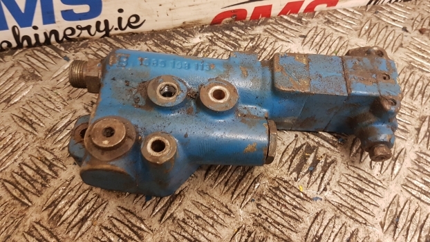 Ford, New Holland 8340, Ts Trailer Brake Valve Distributor 81874969, 1535108113 - Brake valve for Farm tractor: picture 2 Ford, New Holland 8340, Ts Trailer Brake Valve Distributor 81874969, 1535108113 - Brake valve for Farm tractor: picture 2