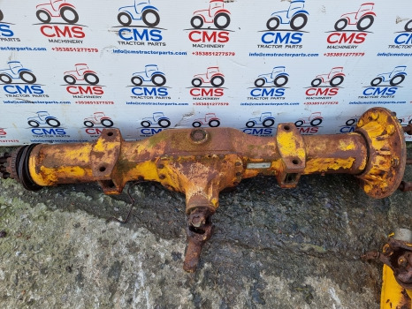 Jcb 406, 407, Pd40 Front Axle For Parts 440/01701, 44001701, 440/01703, 450/4001 - Front axle: picture 1 Jcb 406, 407, Pd40 Front Axle For Parts 440/01701, 44001701, 440/01703, 450/4001 - Front axle: picture 1