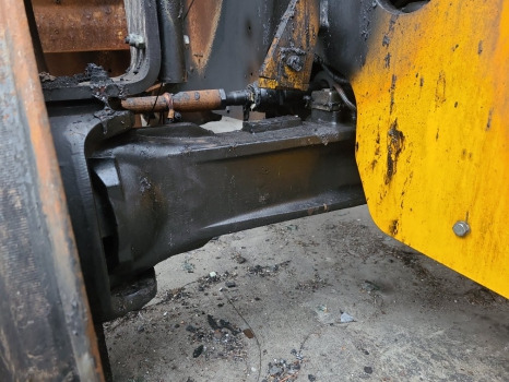 Jcb 542-70 Ag Rear axle housing 589/m6926, 458/m6947 - Rear axle: picture 1 Jcb 542-70 Ag Rear axle housing 589/m6926, 458/m6947 - Rear axle: picture 1