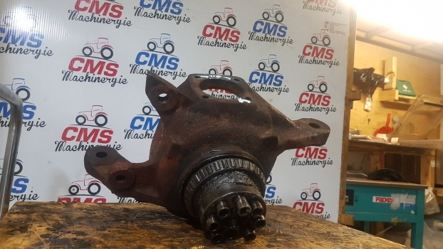 Jcb Fastrac 185-65 Front Axle Swivel Housing Rhs 454/05303, 454/05302, 454/05301 - Front axle for Farm tractor: picture 3 Jcb Fastrac 185-65 Front Axle Swivel Housing Rhs 454/05303, 454/05302, 454/05301 - Front axle for Farm tractor: picture 3