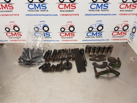 John Deere 2030, 2130, 1030, 1630 Engine Valve Tappet, Pin, Bolts T20073, T20310 - Engine and parts for Farm tractor: picture 1 John Deere 2030, 2130, 1030, 1630 Engine Valve Tappet, Pin, Bolts T20073, T20310 - Engine and parts for Farm tractor: picture 1