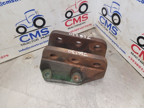 John Deere 6030, 6010, 6020 Series 6230 Top Link Bracket L78801 , L78802 - Suspension: picture 3 John Deere 6030, 6010, 6020 Series 6230 Top Link Bracket L78801 , L78802 - Suspension: picture 3