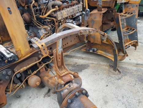 John Deere 6215r Front Axle Mudguard Bracket Kit L220544, Al223356, Al223362 - Fender for Farm tractor: picture 3 John Deere 6215r Front Axle Mudguard Bracket Kit L220544, Al223356, Al223362 - Fender for Farm tractor: picture 3