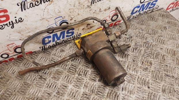 Massey Ferguson 50hx Transmission Oil Filter Housing G01774 - Gearbox filter for Backhoe loader: picture 3 Massey Ferguson 50hx Transmission Oil Filter Housing G01774 - Gearbox filter for Backhoe loader: picture 3