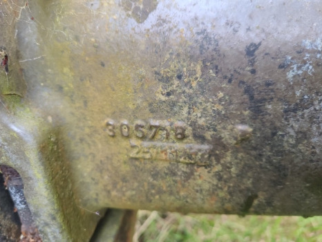 Massey Ferguson 5450 Rear half axle rhs 3067118 - Rear axle for Agricultural machinery: picture 4 Massey Ferguson 5450 Rear half axle rhs 3067118 - Rear axle for Agricultural machinery: picture 4