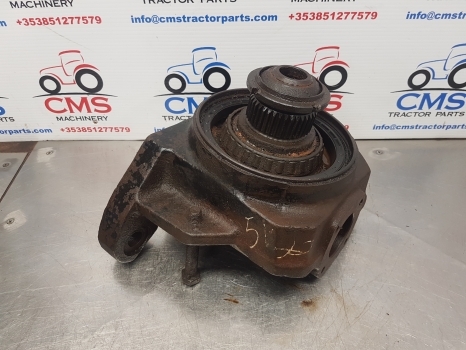 Massey Ferguson 5455, 5425, 5435 Front Steering Knuckle Spindle Rhs 3765753r1 - Steering knuckle for Farm tractor: picture 4 Massey Ferguson 5455, 5425, 5435 Front Steering Knuckle Spindle Rhs 3765753r1 - Steering knuckle for Farm tractor: picture 4