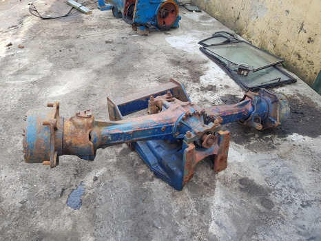 Same Panther 90 Front Axle Hub Lhs, Beam, Differential 0.169.4331.0/20 - Front axle for Agricultural machinery: picture 1 Same Panther 90 Front Axle Hub Lhs, Beam, Differential 0.169.4331.0/20 - Front axle for Agricultural machinery: picture 1