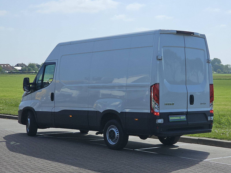 Iveco Daily 35S14 HI- MATIC L2H2 LED - Panel van: picture 5 Iveco Daily 35S14 HI- MATIC L2H2 LED - Panel van: picture 5