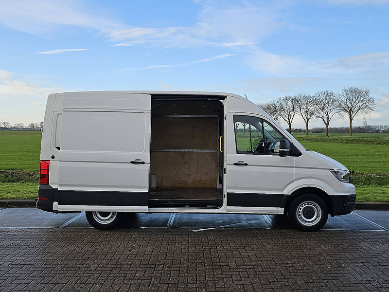 Panel van Volkswagen Crafter 35 2.0 L3H3 Laadklep NAP: picture 11 Panel van Volkswagen Crafter 35 2.0 L3H3 Laadklep NAP: picture 11