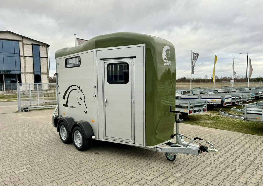 CHEVAL LIBERTÉ Cheval Liberte Touring Country + Siodlarnia - Horse trailer: picture 2 CHEVAL LIBERTÉ Cheval Liberte Touring Country + Siodlarnia - Horse trailer: picture 2