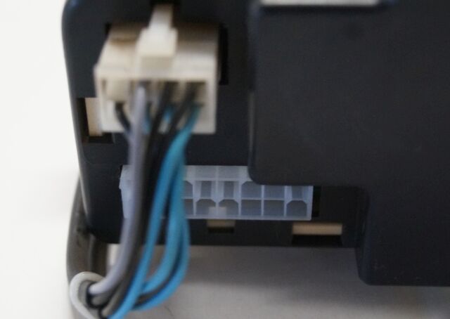 Linde 1443605100 | Rijschakelaar Control handle Control module - Steering column switch for Material handling equipment: picture 3 Linde 1443605100 | Rijschakelaar Control handle Control module - Steering column switch for Material handling equipment: picture 3