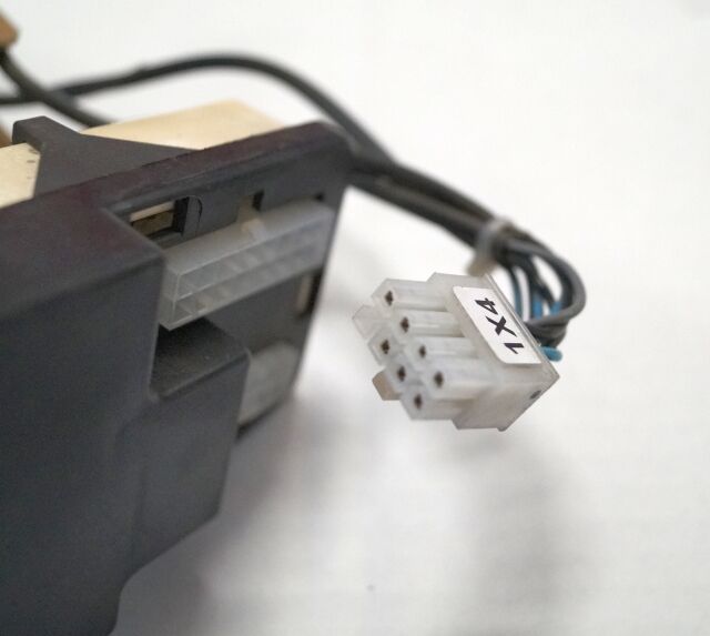 Linde 1443605100 | Rijschakelaar Control handle Control module - Steering column switch for Material handling equipment: picture 3 Linde 1443605100 | Rijschakelaar Control handle Control module - Steering column switch for Material handling equipment: picture 3