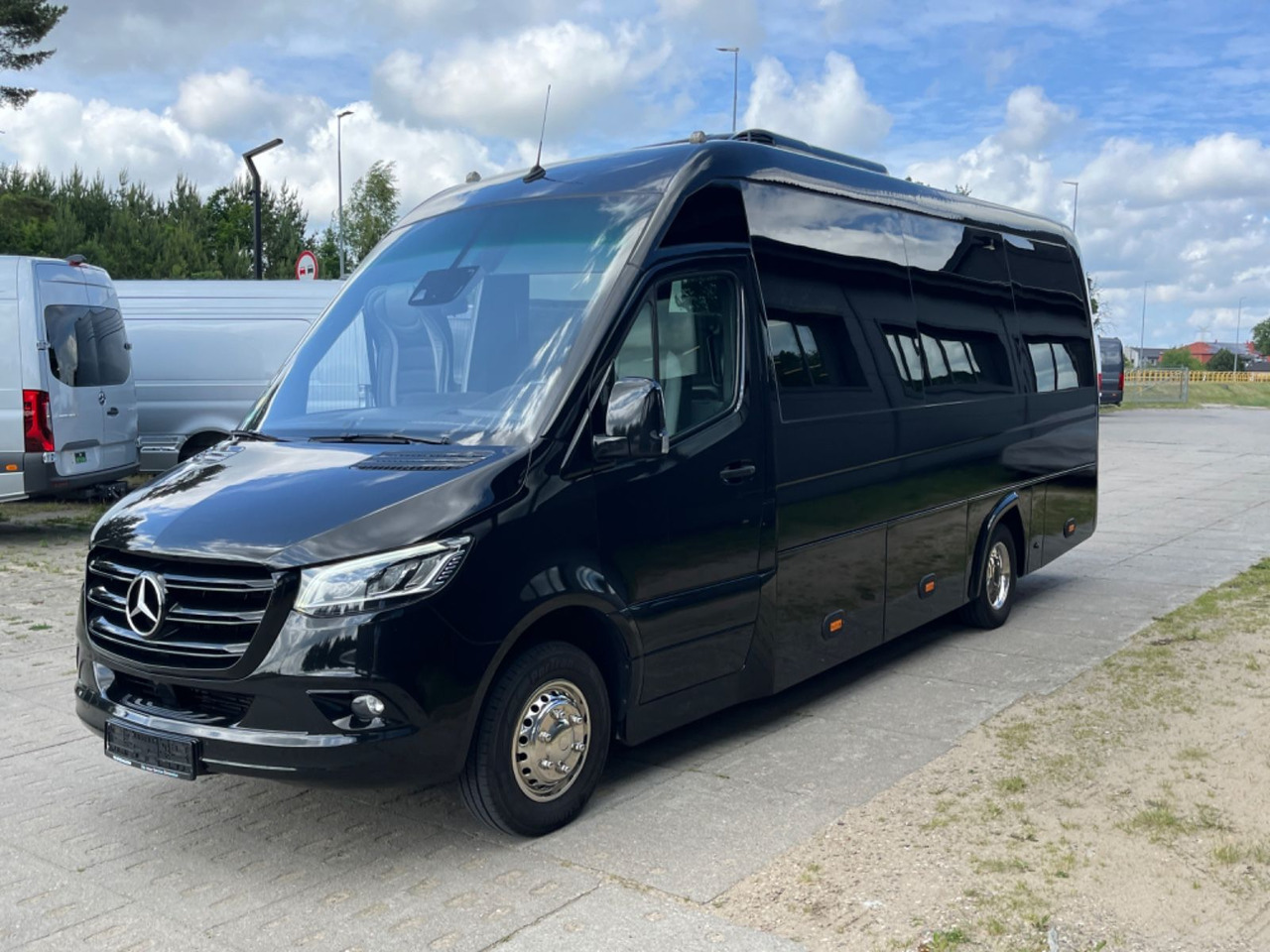 Mercedes-Benz Sprinter 519/ 3.0 V6 / LUXURY Tourist Bus - Coach: picture 3 Mercedes-Benz Sprinter 519/ 3.0 V6 / LUXURY Tourist Bus - Coach: picture 3