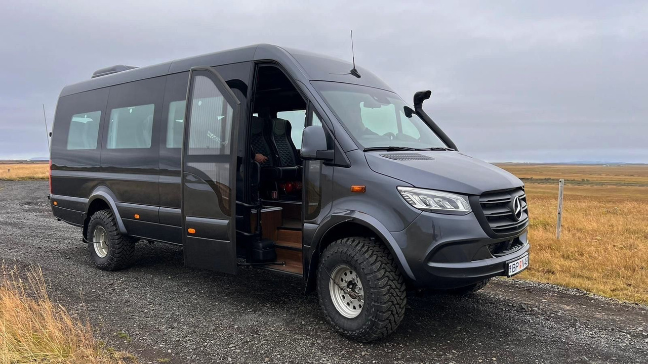 Mercedes-Benz Sprinter 519 AWD 4x4 TOURIST / 21 to 24 Seats - Minibus, Passenger van: picture 3 Mercedes-Benz Sprinter 519 AWD 4x4 TOURIST / 21 to 24 Seats - Minibus, Passenger van: picture 3
