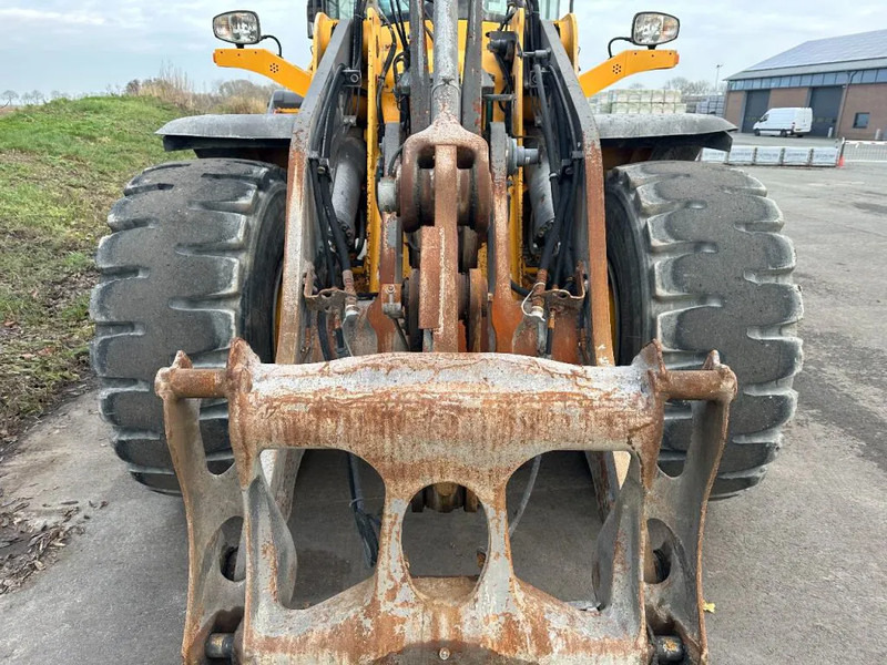 Volvo L120 H - Wheel loader: picture 5 Volvo L120 H - Wheel loader: picture 5