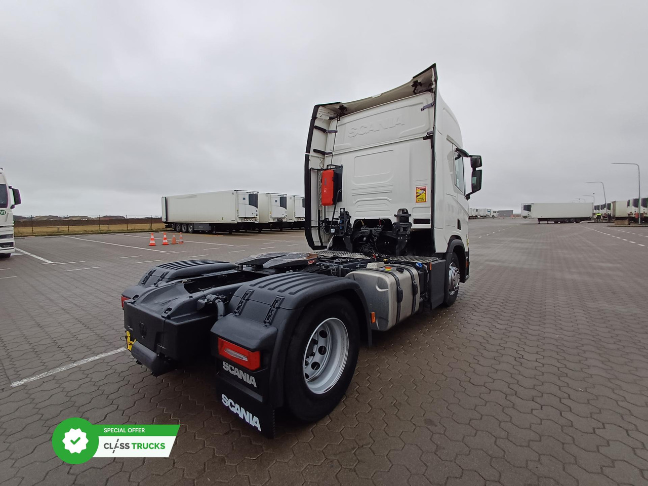 Scania R450 CR20H Retarder ACC - Tractor unit: picture 4 Scania R450 CR20H Retarder ACC - Tractor unit: picture 4