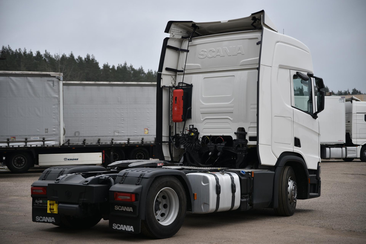 Scania R450 CR20H Retarder ACC - Tractor unit: picture 4 Scania R450 CR20H Retarder ACC - Tractor unit: picture 4