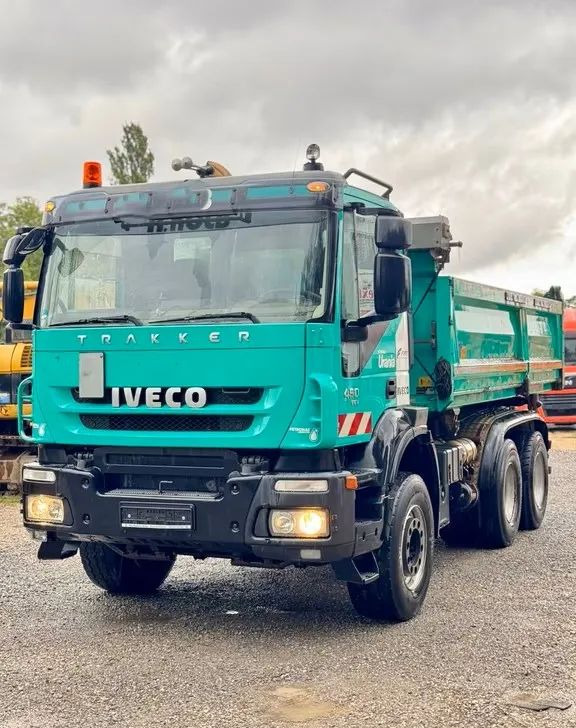 Iveco TRAKKER 450 6x4 WYWROTKA MELLER | EURO 5 | MANUAL | KLIMA | RETARDER | PRZEBIEG 364 000km ! - Tipper: picture 2 Iveco TRAKKER 450 6x4 WYWROTKA MELLER | EURO 5 | MANUAL | KLIMA | RETARDER | PRZEBIEG 364 000km ! - Tipper: picture 2