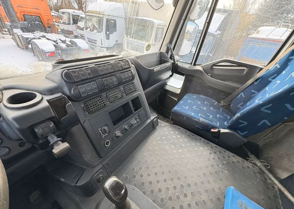 Tipper Iveco Trakker 260T45 6x4 – Wywrotka 3-stronna Meiller Bordmatic: picture 12