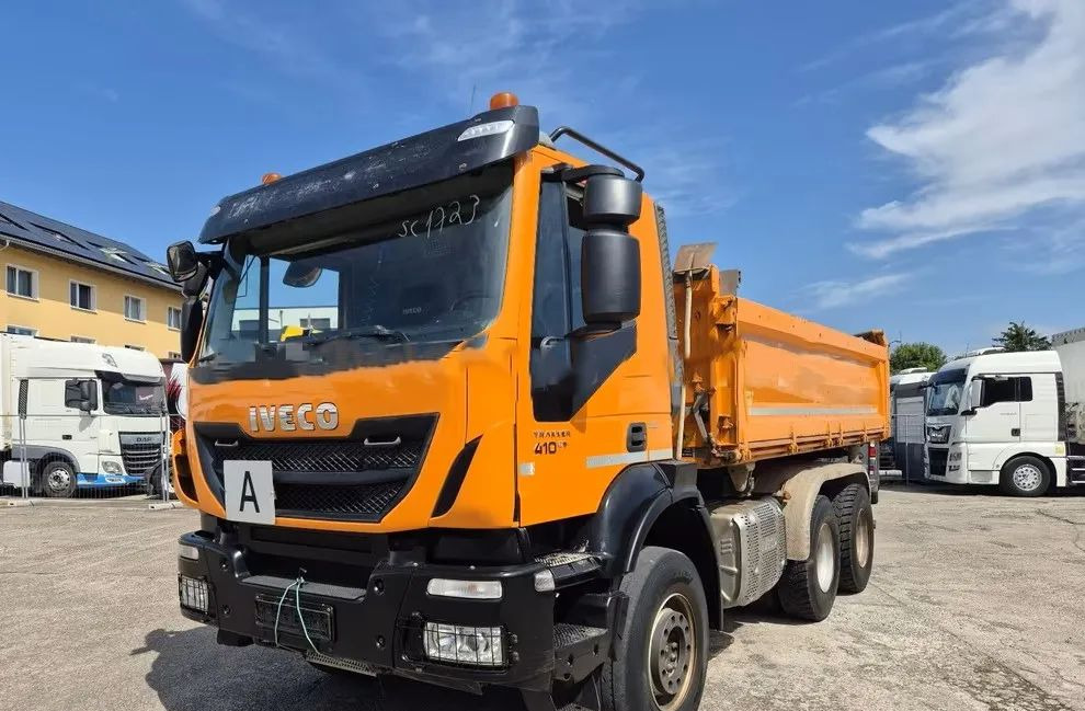 Iveco Trakker 410 BB 6x4 – Wywrotka 12 m³ / Manual / MEILLER BORDMATIK / Euro 6 / Klima / Tempomat - Tipper: picture 3 Iveco Trakker 410 BB 6x4 – Wywrotka 12 m³ / Manual / MEILLER BORDMATIK / Euro 6 / Klima / Tempomat - Tipper: picture 3