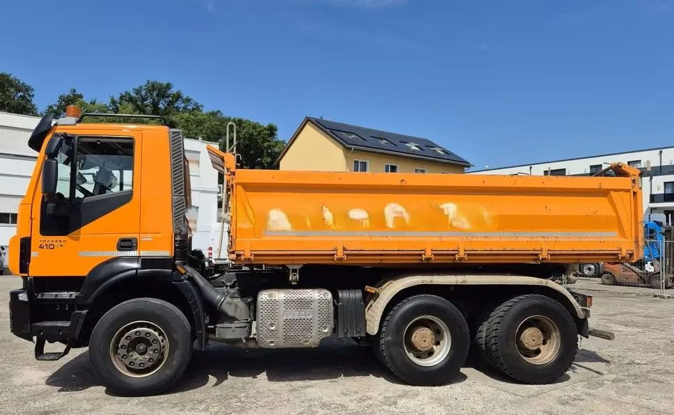 Iveco Trakker 410 BB 6x4 – Wywrotka 12 m³ / Manual / MEILLER BORDMATIK / Euro 6 / Klima / Tempomat - Tipper: picture 4 Iveco Trakker 410 BB 6x4 – Wywrotka 12 m³ / Manual / MEILLER BORDMATIK / Euro 6 / Klima / Tempomat - Tipper: picture 4