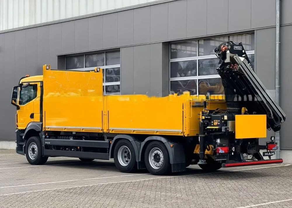 MAN TGS 26.430 6x2-4 – platforma z żurawiem FASSI F235- Euro 6 - Crane truck, Dropside/ Flatbed truck: picture 3 MAN TGS 26.430 6x2-4 – platforma z żurawiem FASSI F235- Euro 6 - Crane truck, Dropside/ Flatbed truck: picture 3