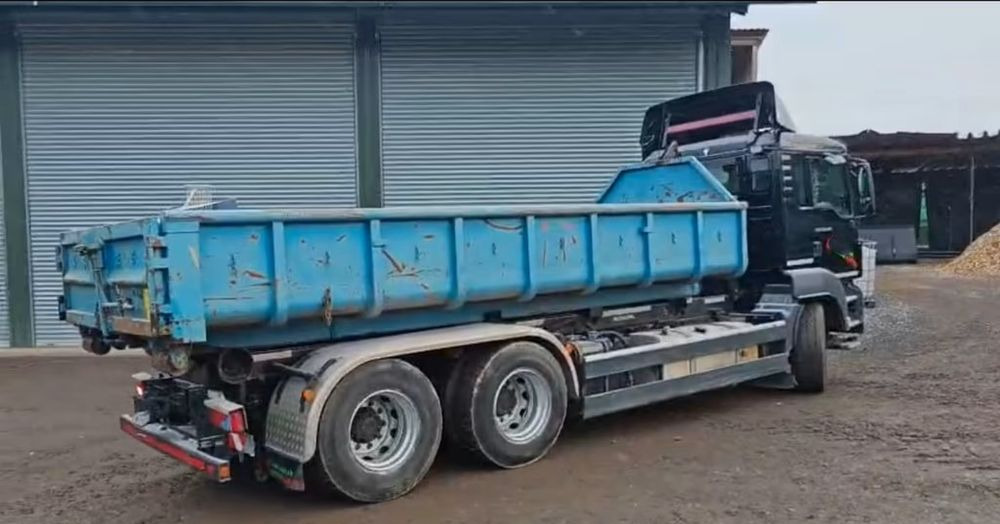 MAN TGS 26.440 6x4 – Meiller z systemem HDS (roll-off) + Kontener + Przyczepa – Euro 5 - Hook lift truck: picture 4 MAN TGS 26.440 6x4 – Meiller z systemem HDS (roll-off) + Kontener + Przyczepa – Euro 5 - Hook lift truck: picture 4