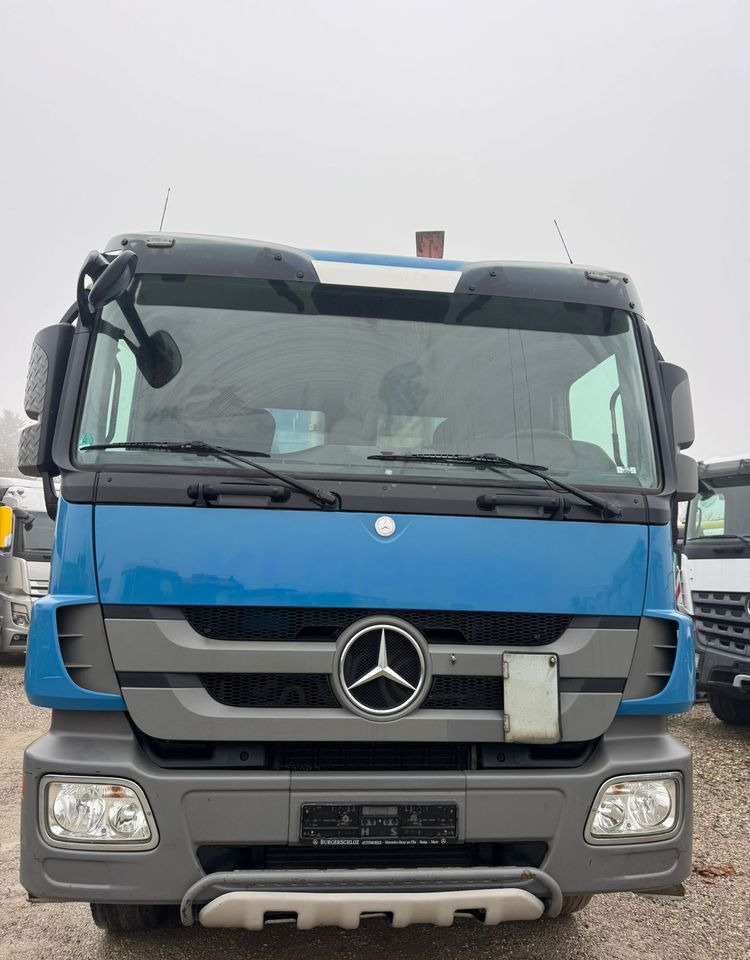 Mercedes-Benz Actros 3244 Wywrotka MEILLER 8x4 | Euro 5 | Bortmatic | - Tipper: picture 3 Mercedes-Benz Actros 3244 Wywrotka MEILLER 8x4 | Euro 5 | Bortmatic | - Tipper: picture 3