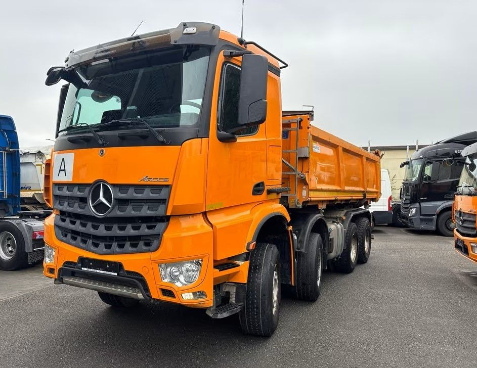 Mercedes-Benz Arocs 3248 8x4 – wywrotka trójstronna Dautel, Bordmatik,233 539 km - Tipper: picture 3 Mercedes-Benz Arocs 3248 8x4 – wywrotka trójstronna Dautel, Bordmatik,233 539 km - Tipper: picture 3