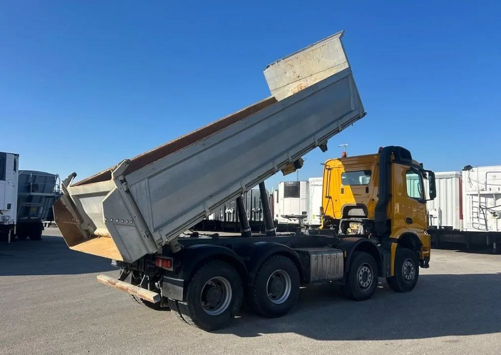 Mercedes-Benz Arocs 4145 8x4 | Meiller Kipper |Wywrotka trójstronna | Bordmatik | 453 KM | Euro 6 | 2018 - Tipper: picture 4 Mercedes-Benz Arocs 4145 8x4 | Meiller Kipper |Wywrotka trójstronna | Bordmatik | 453 KM | Euro 6 | 2018 - Tipper: picture 4