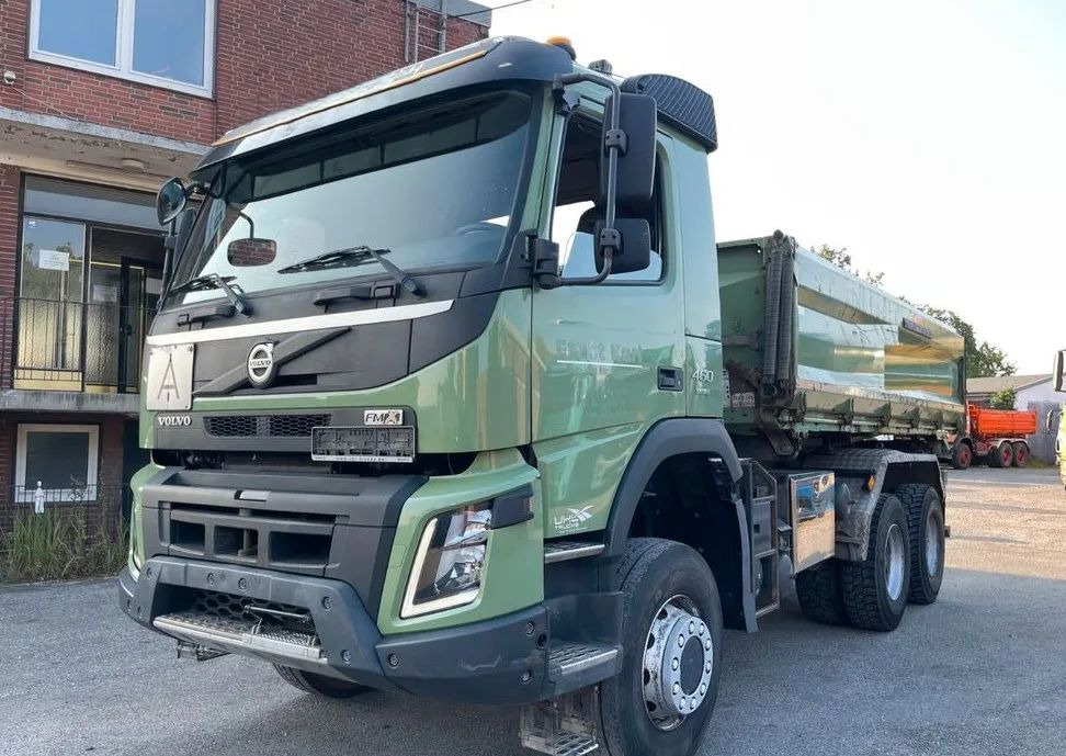 Volvo 460 | Wywrotka trójstronna 6x6 | Euro 6 | Klima | Nawigacja | Automatyczna - Tipper: picture 5 Volvo 460 | Wywrotka trójstronna 6x6 | Euro 6 | Klima | Nawigacja | Automatyczna - Tipper: picture 5