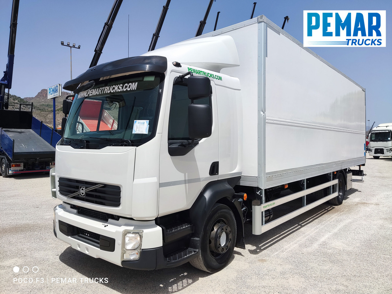 VOLVO FL 240 FURGON CERRADO 16T EURO 5 - Box truck: picture 1 VOLVO FL 240 FURGON CERRADO 16T EURO 5 - Box truck: picture 1