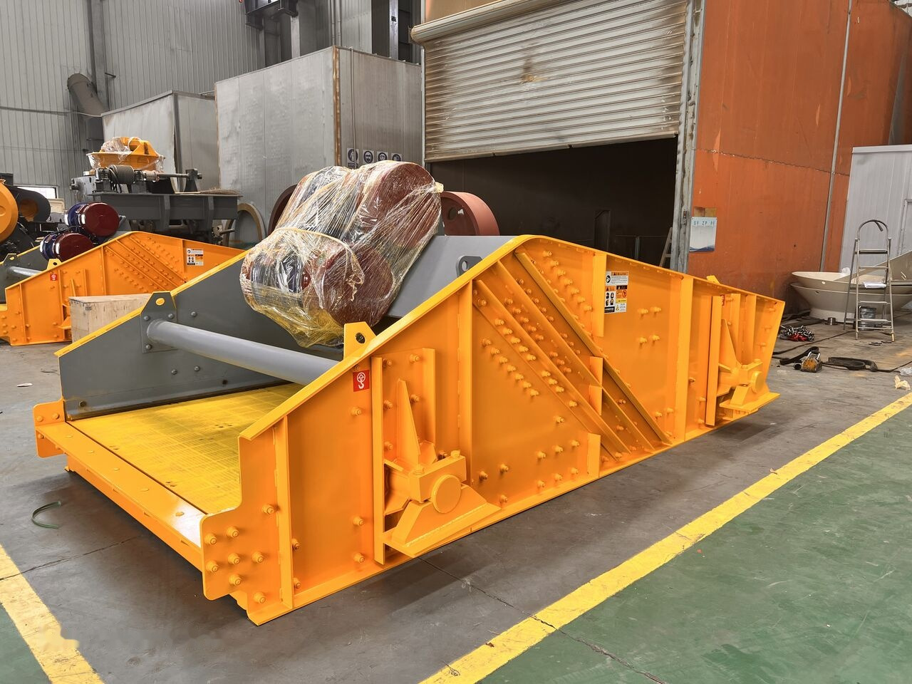 Kinglink DS2145 Dewatering Vibrating Screen - Screener: picture 4 Kinglink DS2145 Dewatering Vibrating Screen - Screener: picture 4