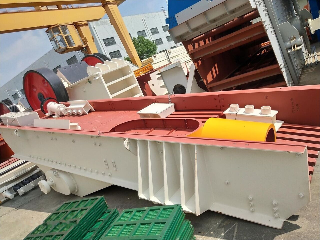 Kinglink ZSW590x110 Stone Wobbler feeder - Mining machinery: picture 1 Kinglink ZSW590x110 Stone Wobbler feeder - Mining machinery: picture 1