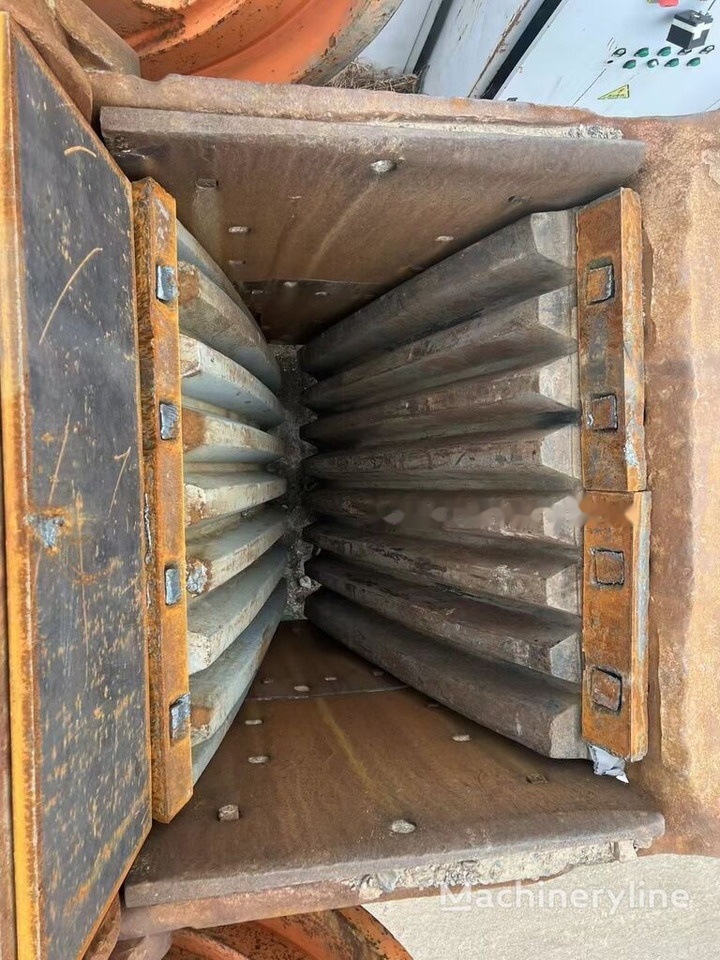 Sandvik CJ412 Rock Jaw Crusher - Jaw crusher: picture 2 Sandvik CJ412 Rock Jaw Crusher - Jaw crusher: picture 2